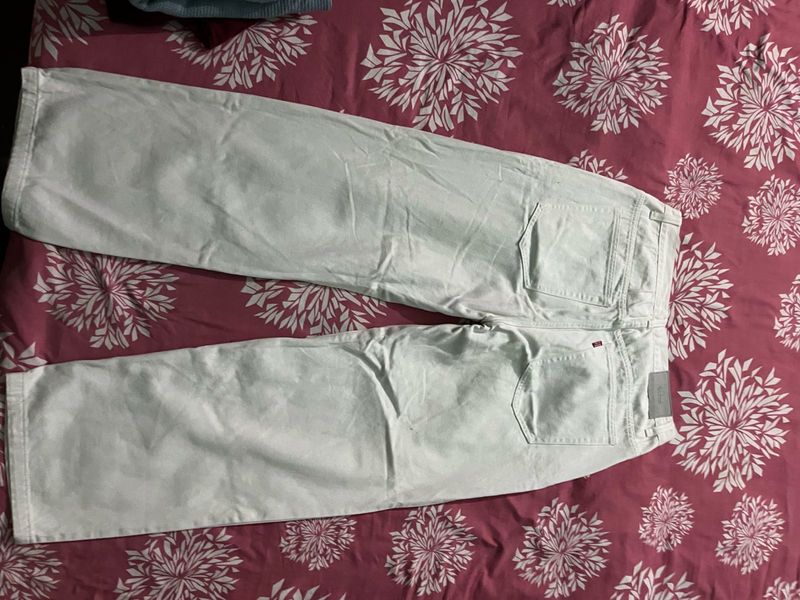 Light Wash Wide Leg Jeans