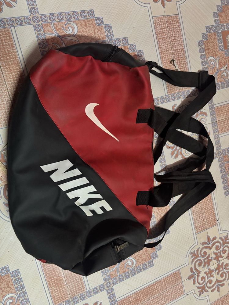 Nike Gym Bag Red/Black