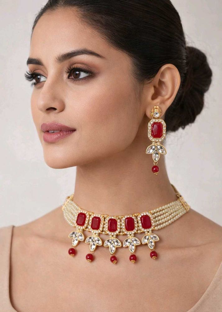 Elegant Red Stone Jewellery Set
