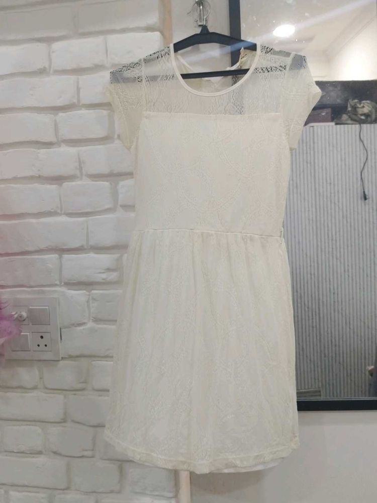 Elegant White Lace Mini Dress