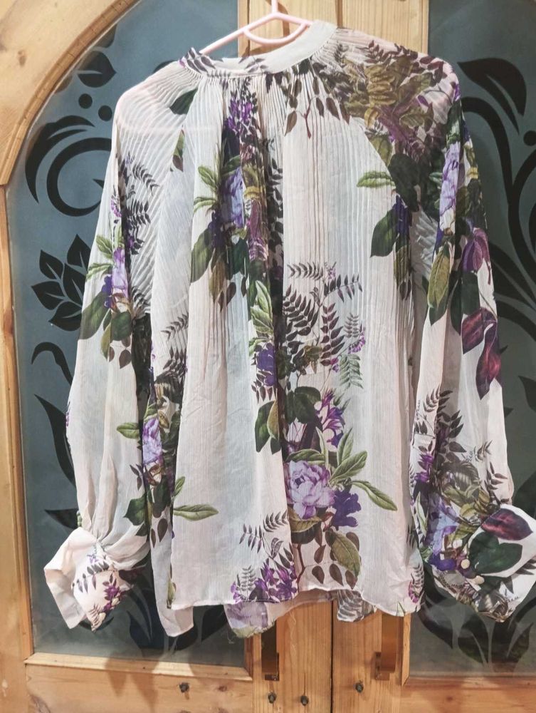 Floral Print Long Sleeve Top