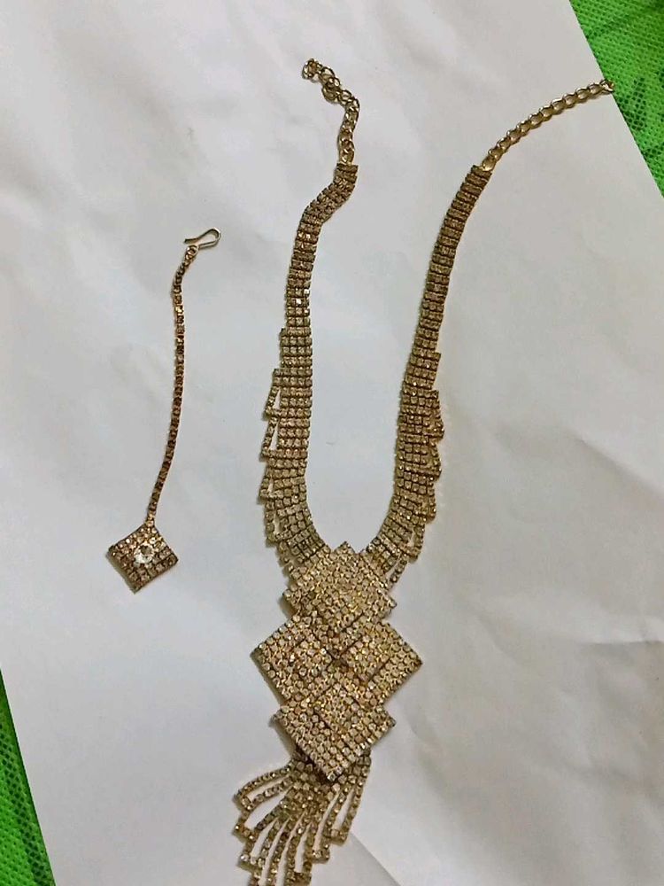 Gold Rhinestone Necklace &amp; Maang Tikka Set