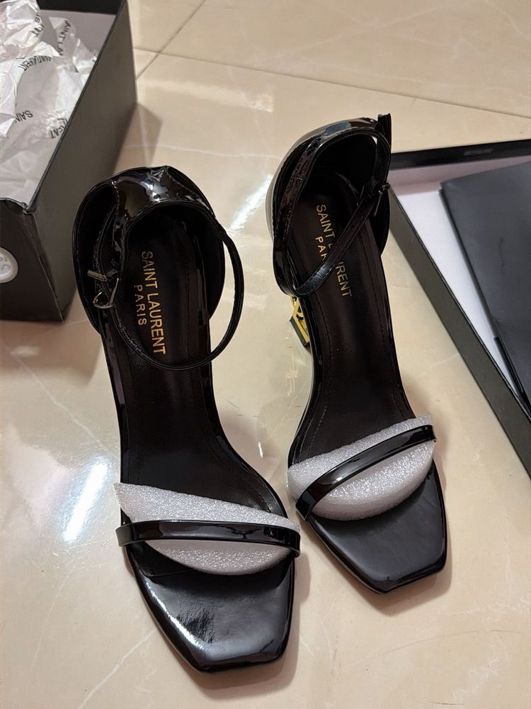 Women > Heels & Wedges | Saint Laurent YSL Heels size 37 | Freeup