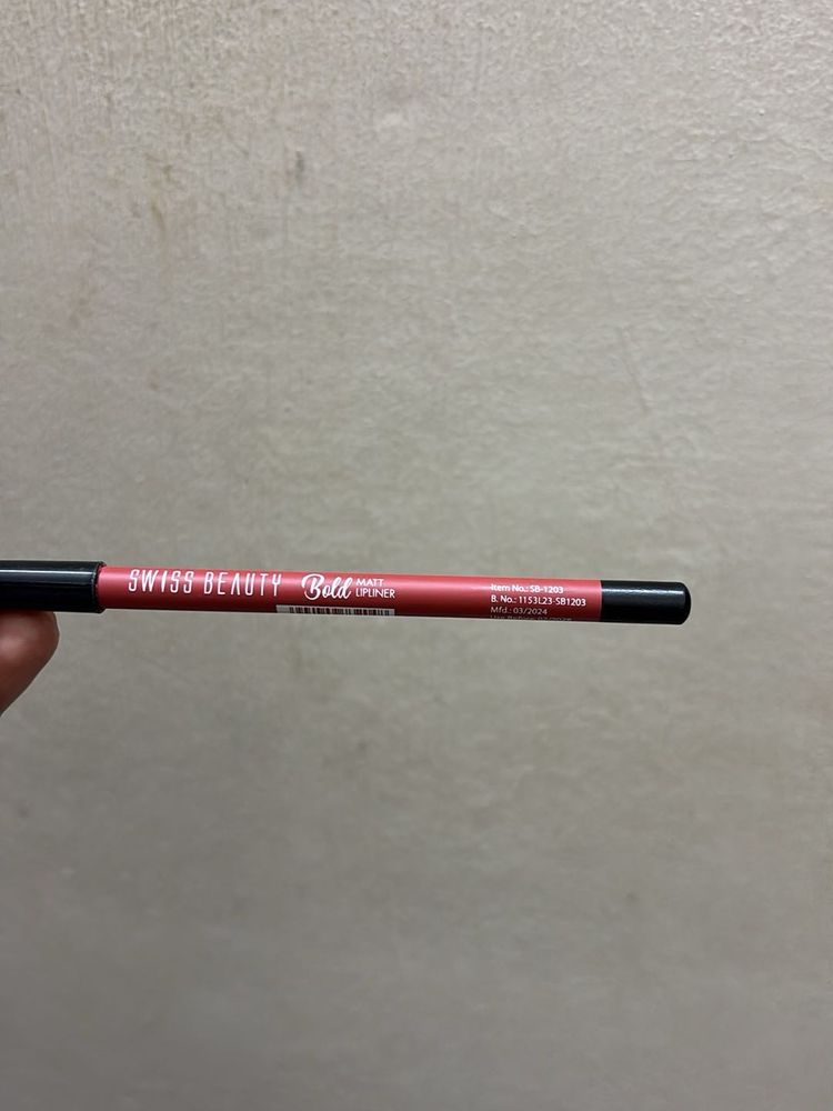 Swiss Beauty Bold Matte Lip Liner