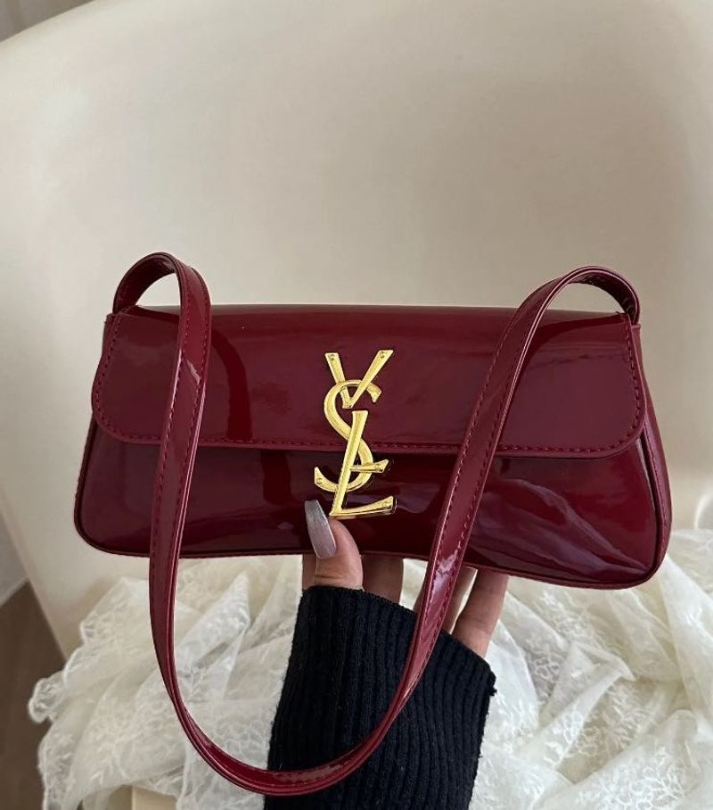 Chic Red Patent Shoulder Bag