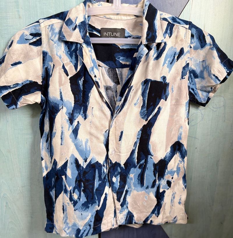 Abstract Print Short Sleeve Button-Up Shirt