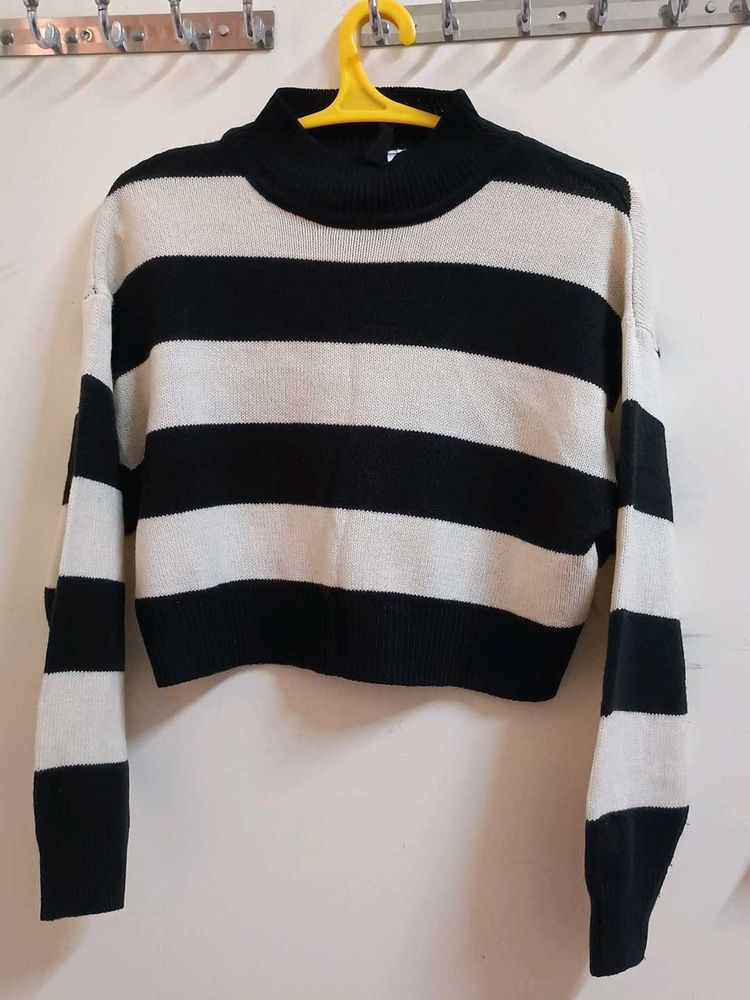 Black &amp; White Striped Cropped Sweater
