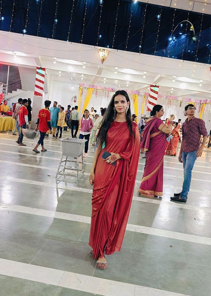 maroon trendy saree with stiched blouse