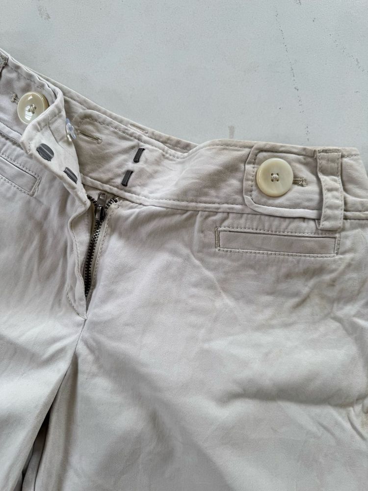 Lightweight Beige shorts