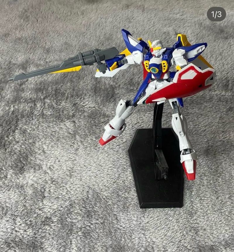 Gundam Wing Model Kit