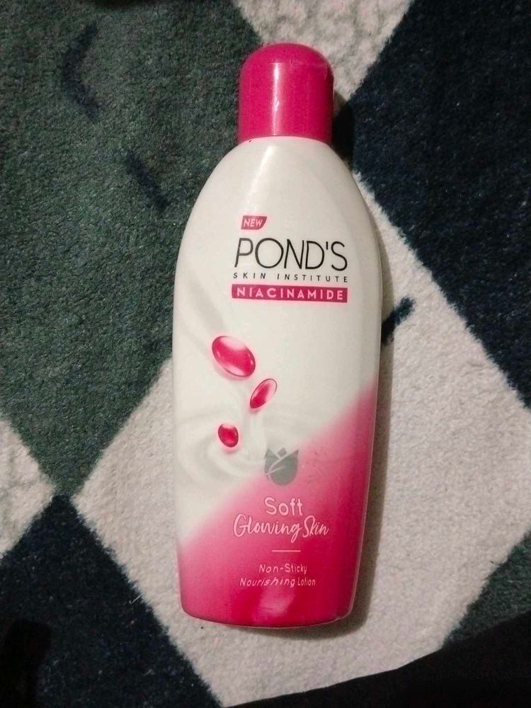 Pond's Soft Glowing Skin Lotion