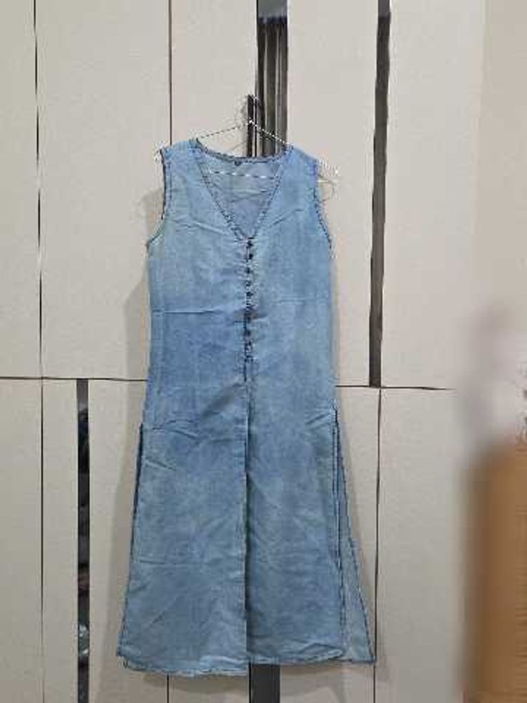 Sleeveless Denim Midi Dress