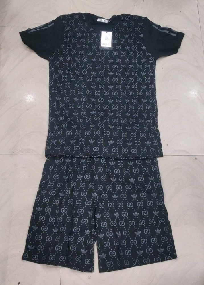Designer T-Shirt &amp; Shorts Set