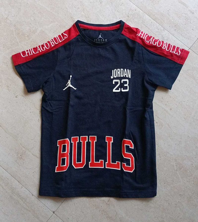 Price Dropped 😍 Jordan Chicago Bulls T-shirt