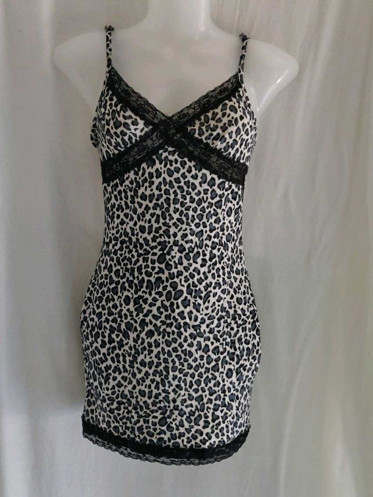SHEIN Leopard Print Slip with Lace Trim