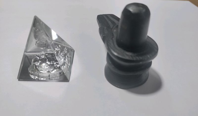 Combo Of Lord Shiva Marble Idol And Glass Pyramid
