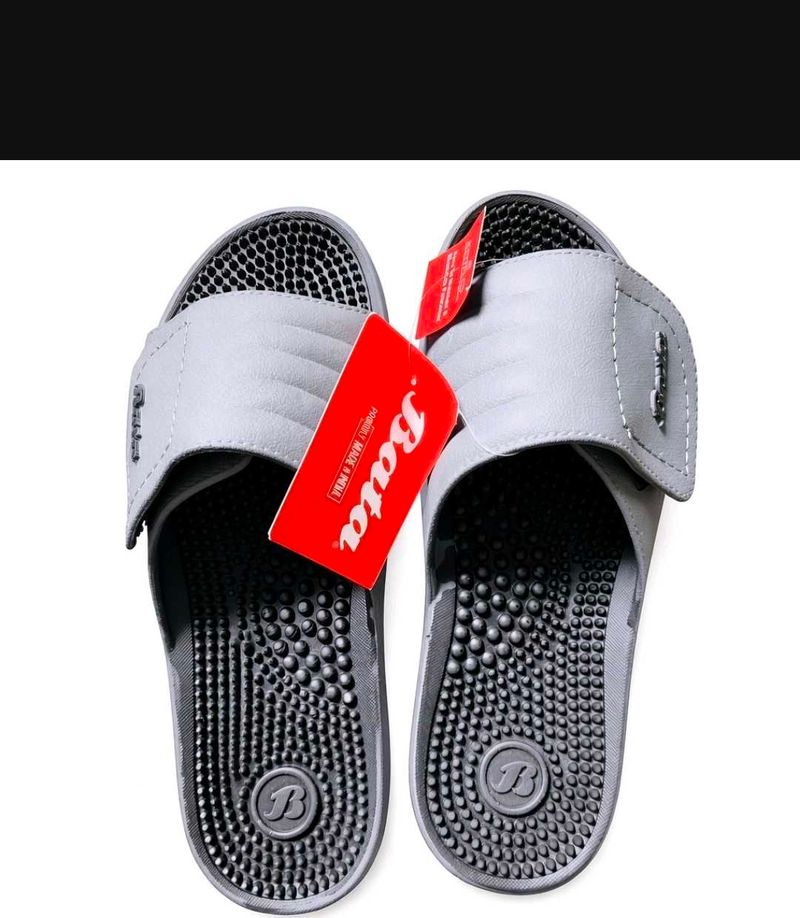 Bata Grey Massage Slippers👞😍🤍💙