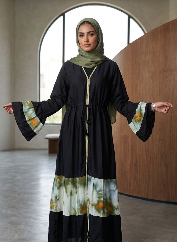 Flared black abaya with puff sleeves⚡️