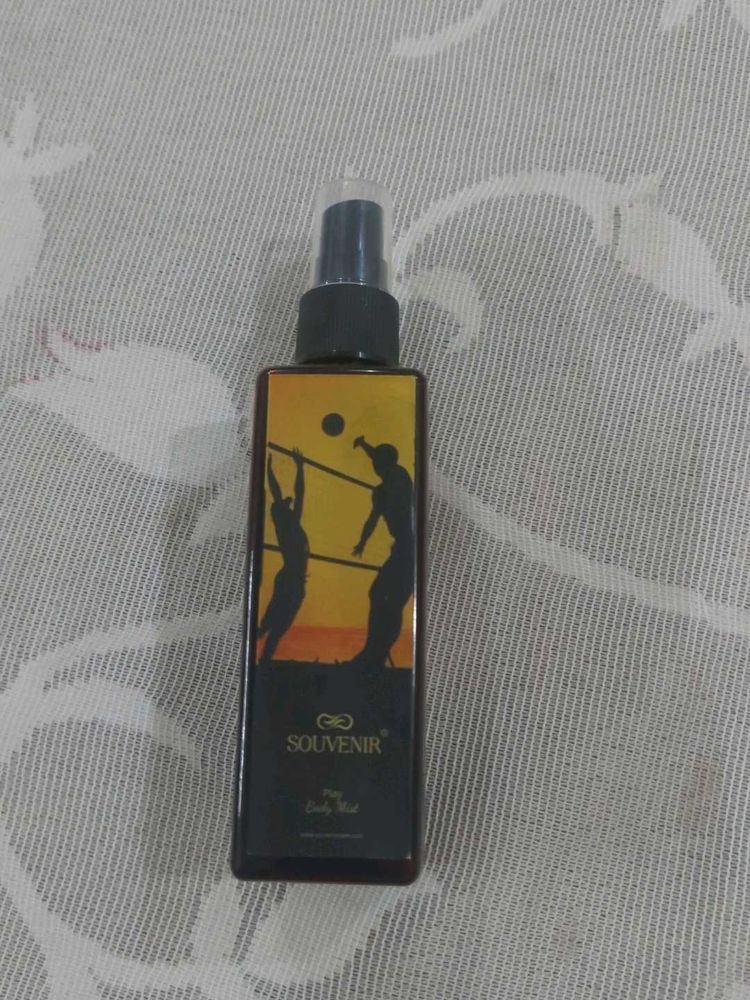Souvenir Play Body Mist Spray for Men and Women