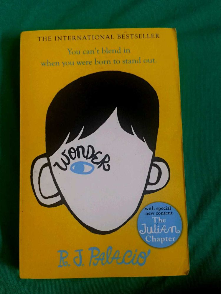 Wonder by R.J. Palacio Book