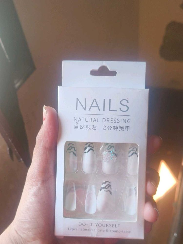 Artificial Nails with Zebra Print