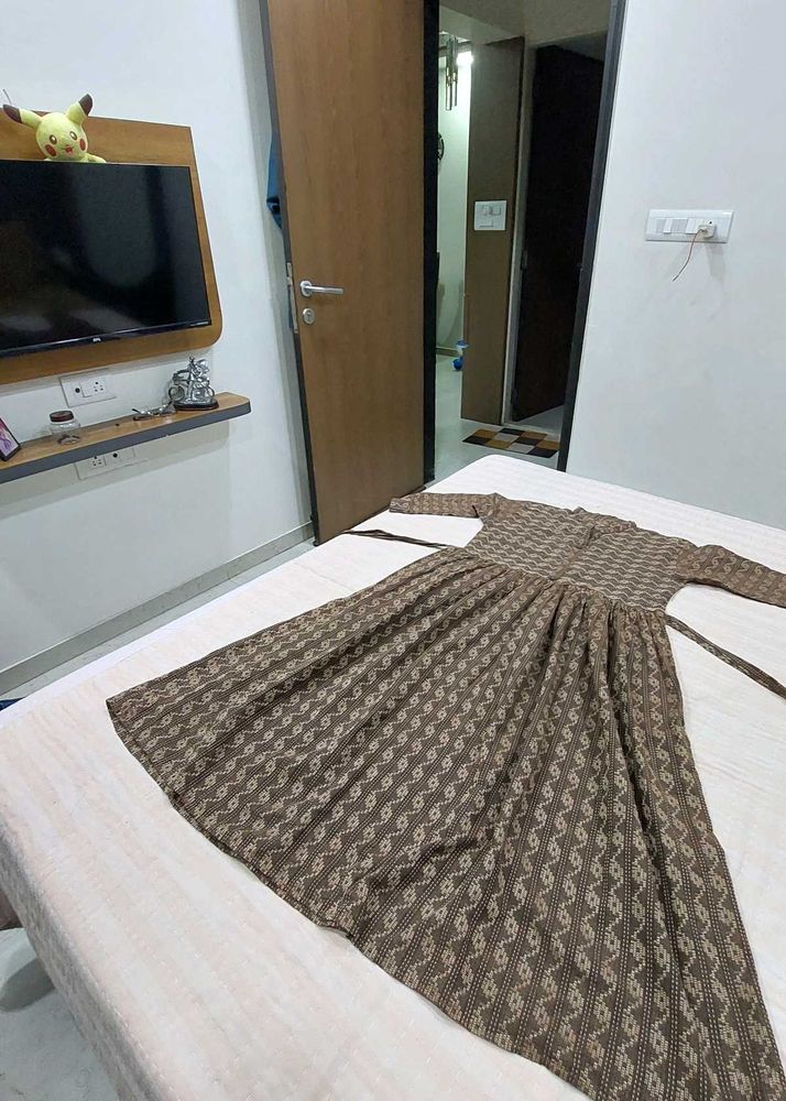 Stylish Ethnic Gown