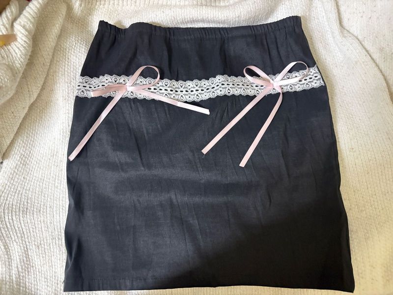 Cute Black Skirt with Lace