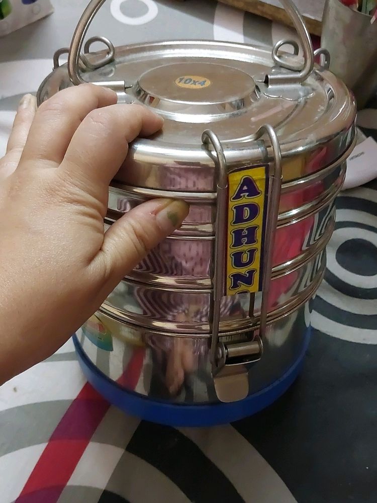 Big Size Tiffin