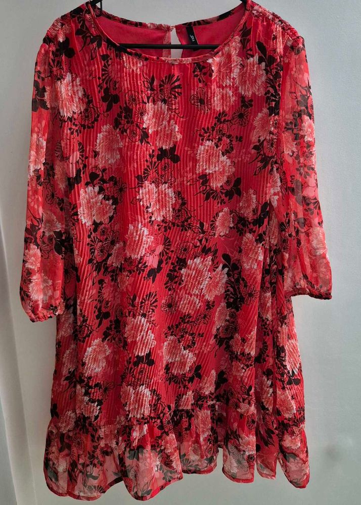 Flowy Red Floral Print Midi Dress