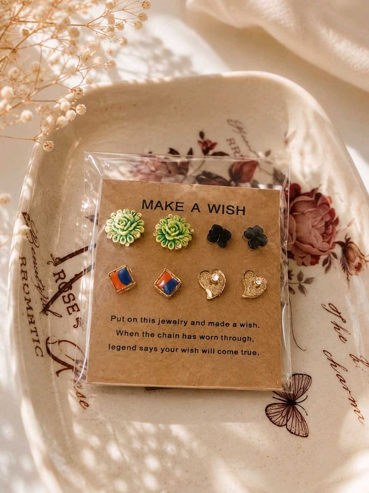Earrings Set