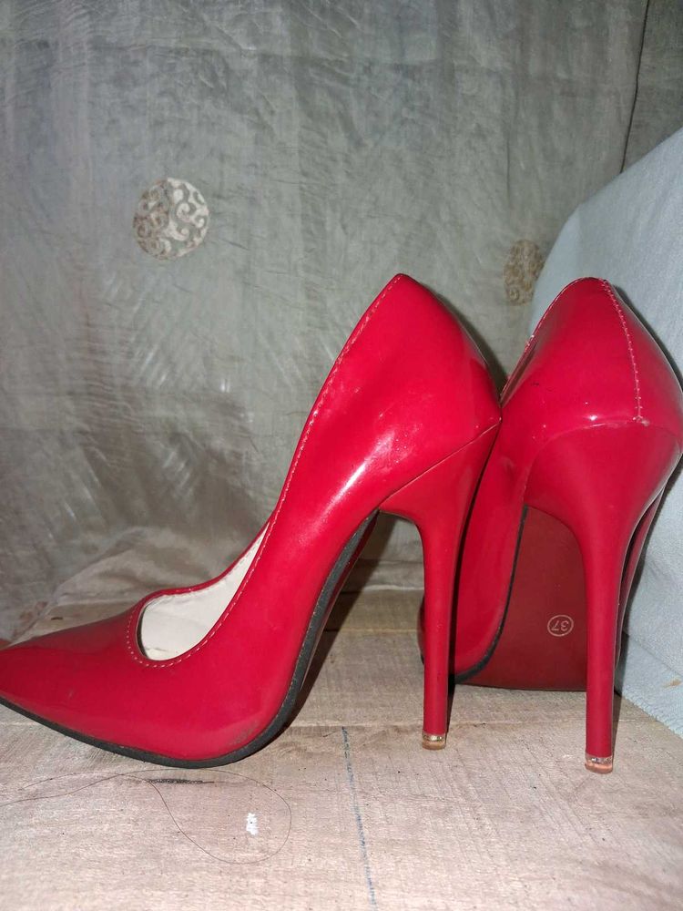 Chic Red Stiletto Heels