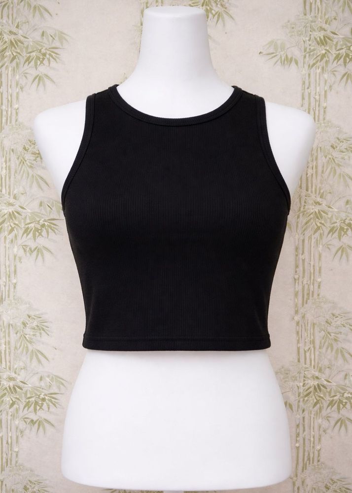 Classic Black Ribbed Crop Top