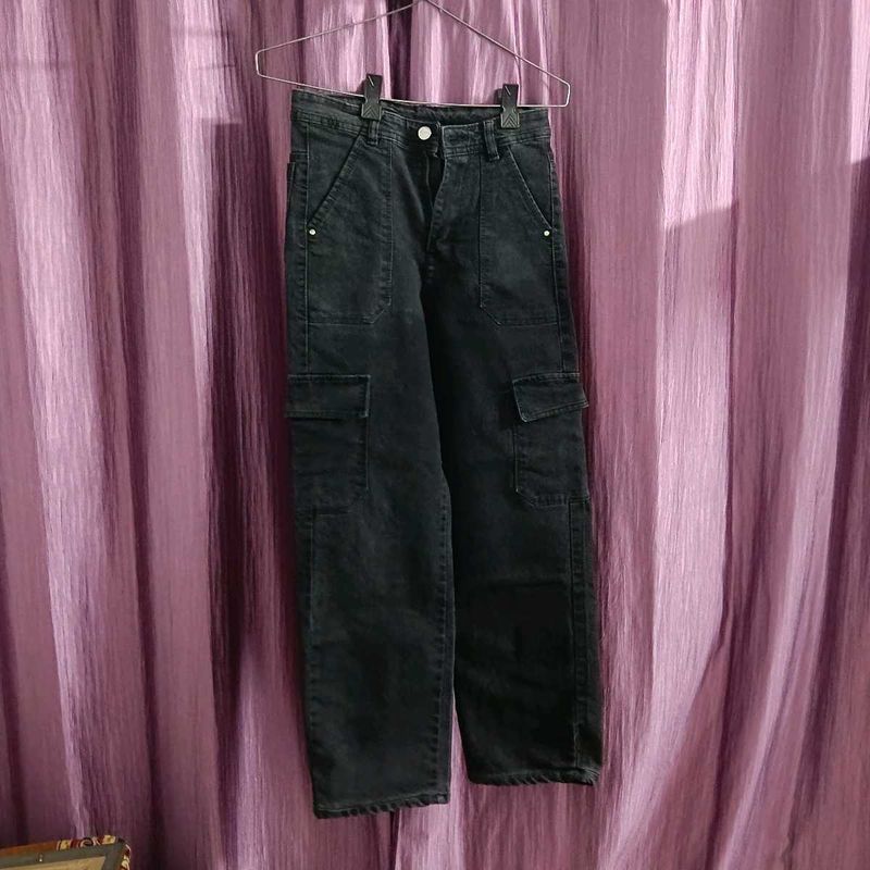 Black Cargo Pants