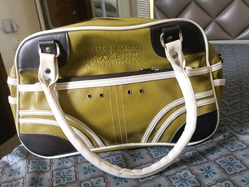 Hand bag