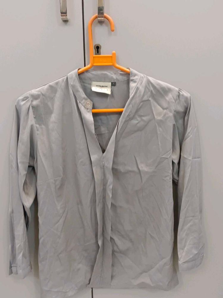 Stylish Gray Blouse
