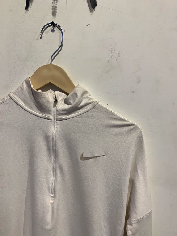 Nike Quarter Zip Pullover (T511)