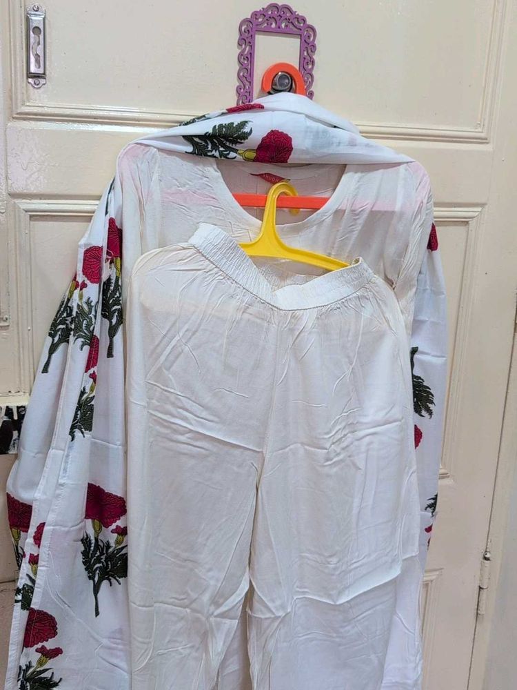 White Floral Kurta Set with Palazzo