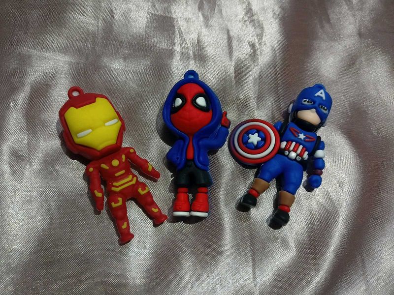 Marvel Superheroes Charms Set