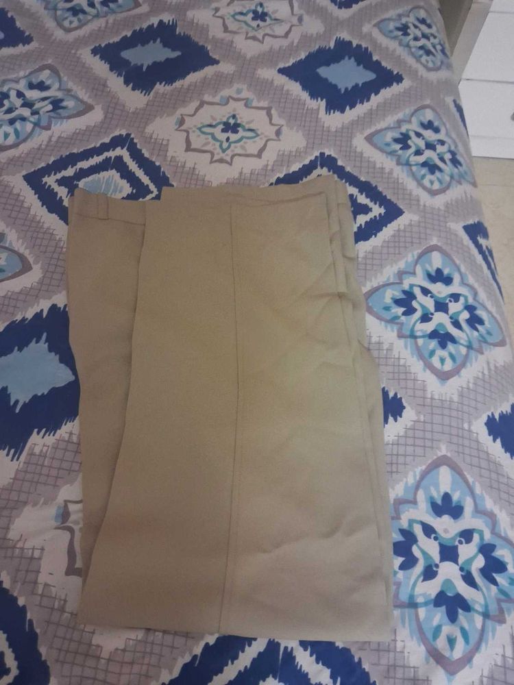 Classic Khaki Trousers