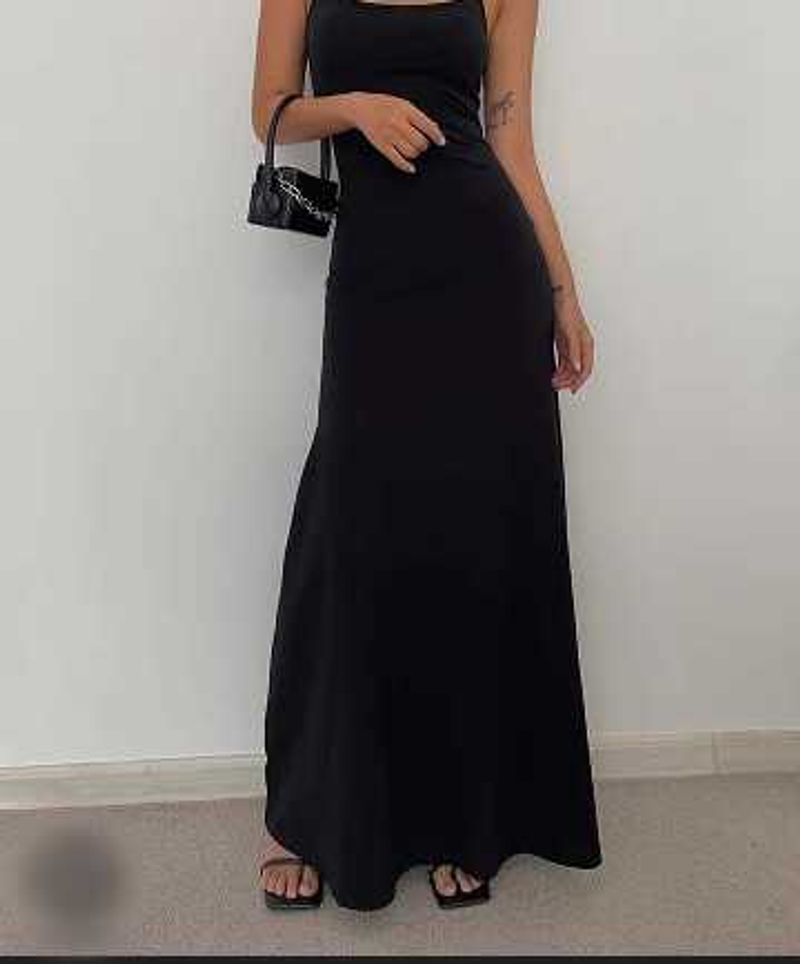 Elegant Black Maxi Dress