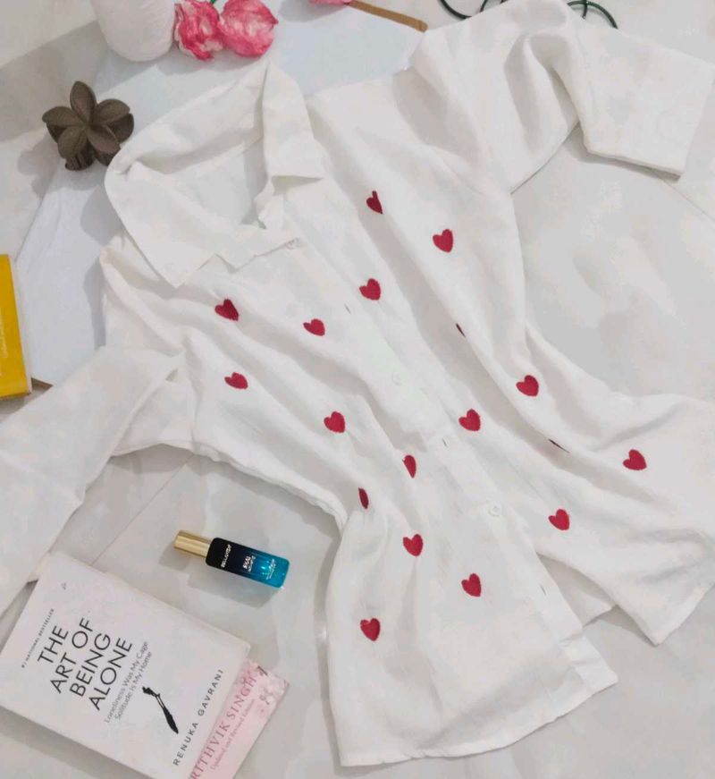 White Heart Print Collared Shirt