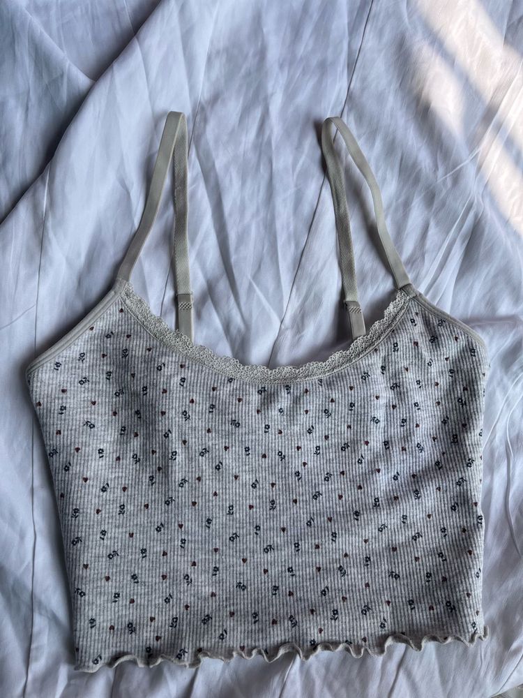 Cute Floral Crop Top with Lace Trim