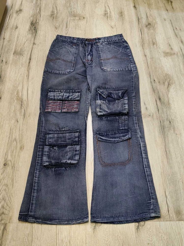 Ma2199 Sabrin bootcut jeans waist 24 inches