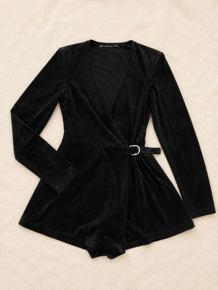 🖤Black Velvet Wrap Romper