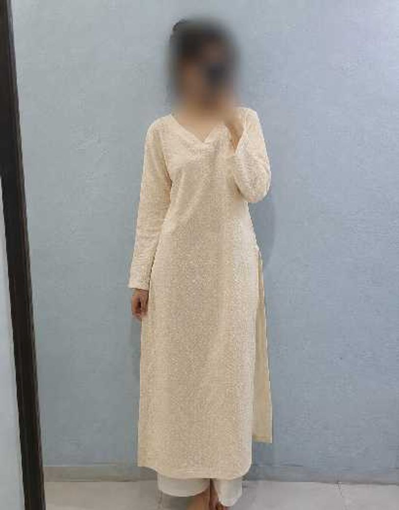 Elegant Chikankari Kurta
