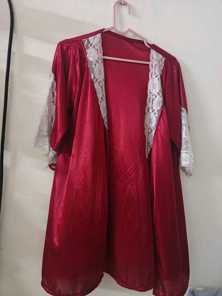 Elegant Red Lace Robe