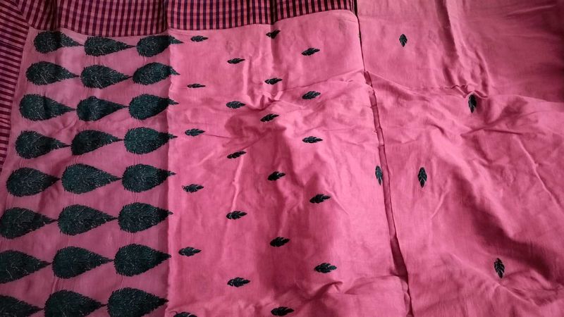 Pink Saree with Leaf Motifs