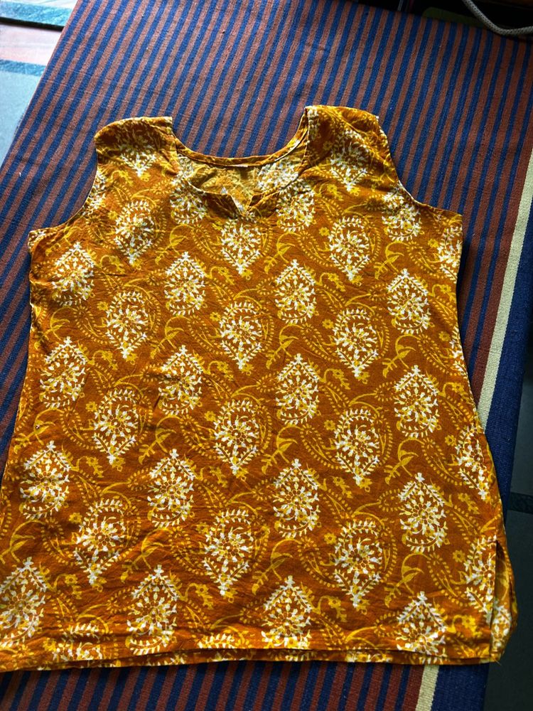 Stylish Indian Kurta with Abstract Print
