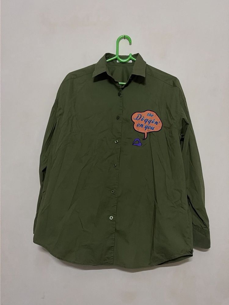 Olive green long sleev button down shirt