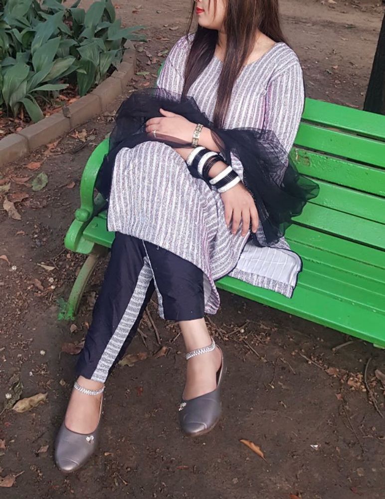 Elegant Striped Kurti Set with Dupatta